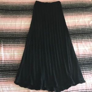 Brandy Melville Black Knit Maxi Skirt